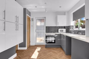 Photo 11- click for photo gallery